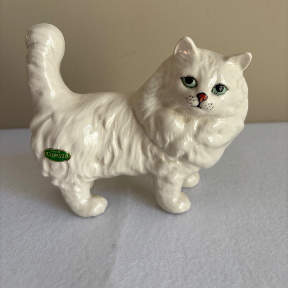 Vintage Beswick White Persian Cat
